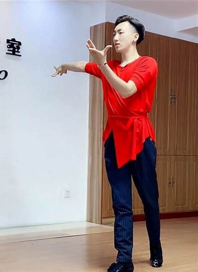 果宝大冒险：抖阴舞难题全网热潮，玩法揭秘与精彩分享